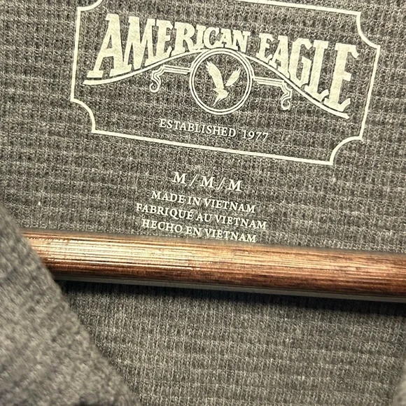 American Eagle Outfitters Gray Hooded Henley-Size Medium NWT - Picture 4 of 6